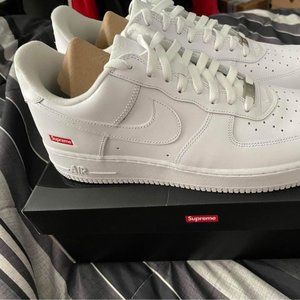 (SOLD) Nike AF1 Supreme Size 12 DS